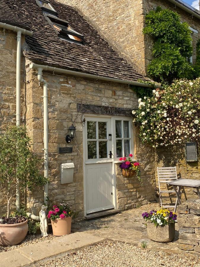 Newmans Cottage Burford Bagian luar foto