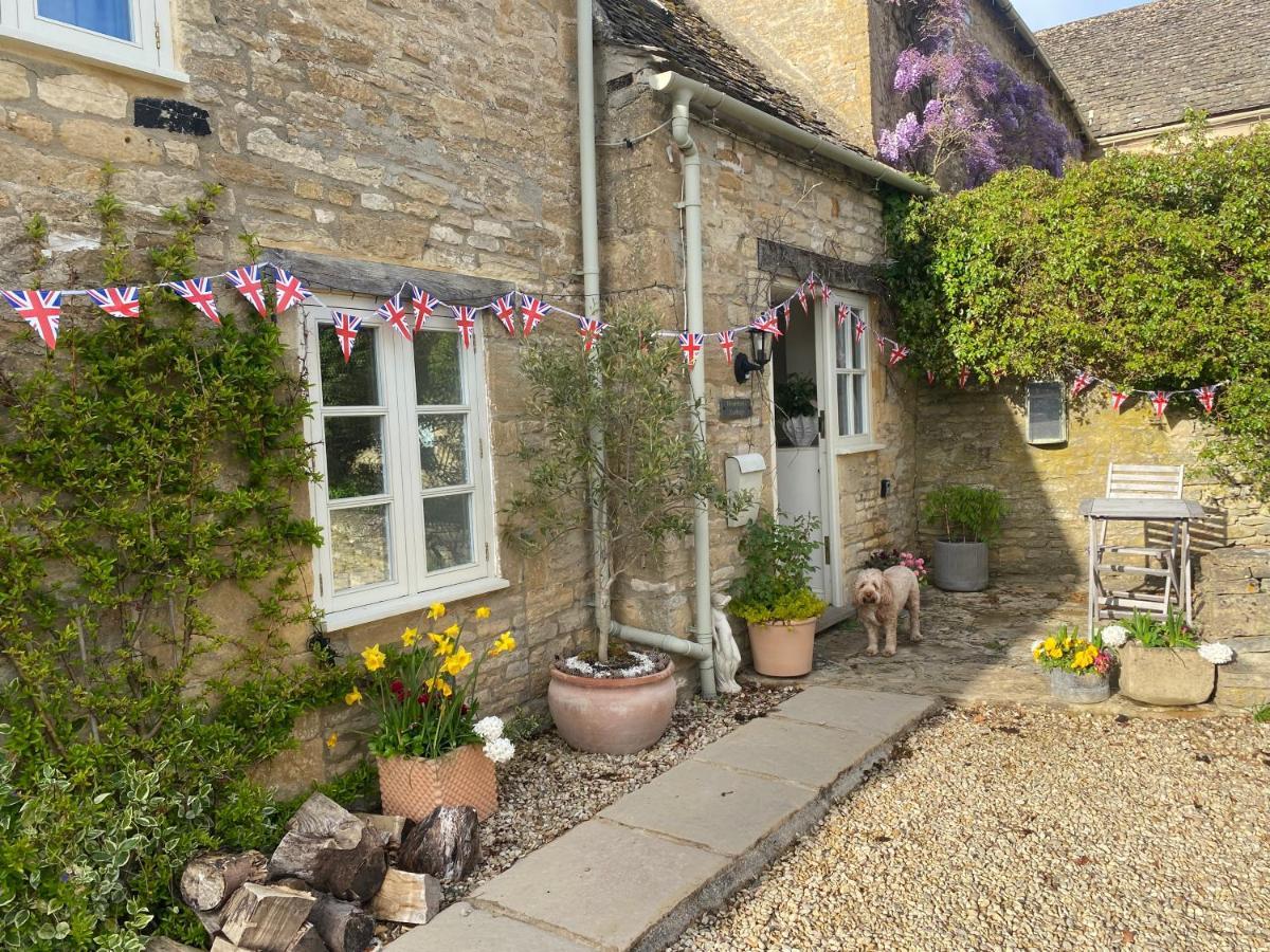 Newmans Cottage Burford Bagian luar foto